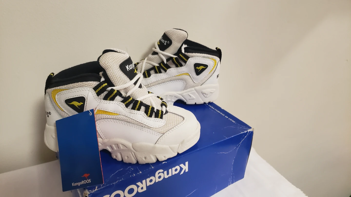 Brand new Kids Sneakers KengaRoos Size 13 - photo 3