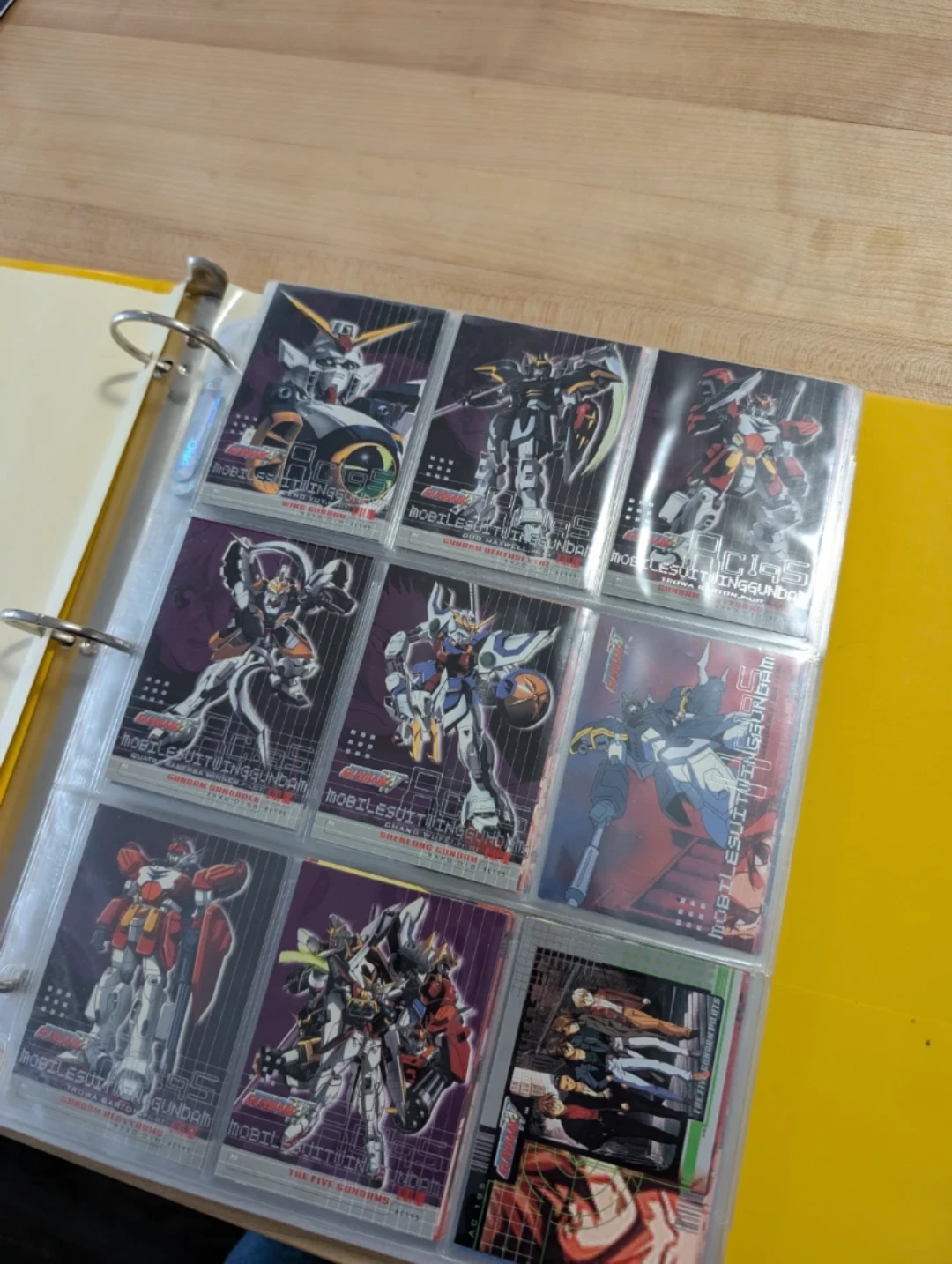 Mobile Suit Wing Gundam Trading Cards