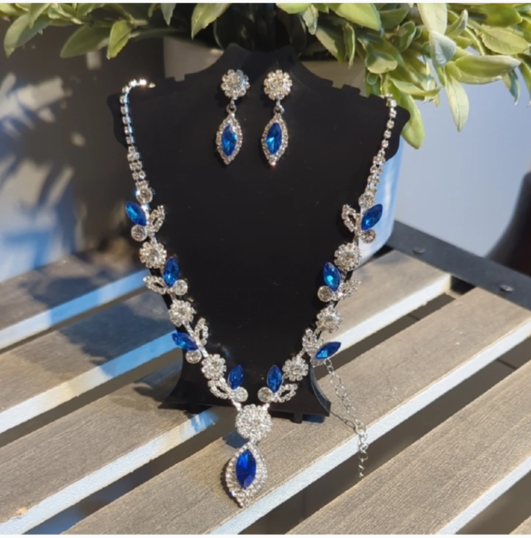 Rhinestone Necklace and Earring Set with Blue Gems - photo 2