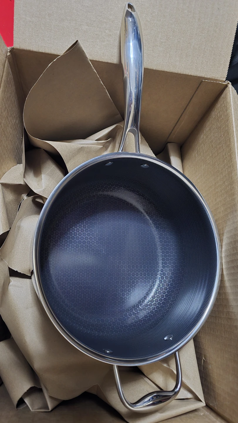 HexClad Hybrid Cookware Pot 5 qt - photo 2