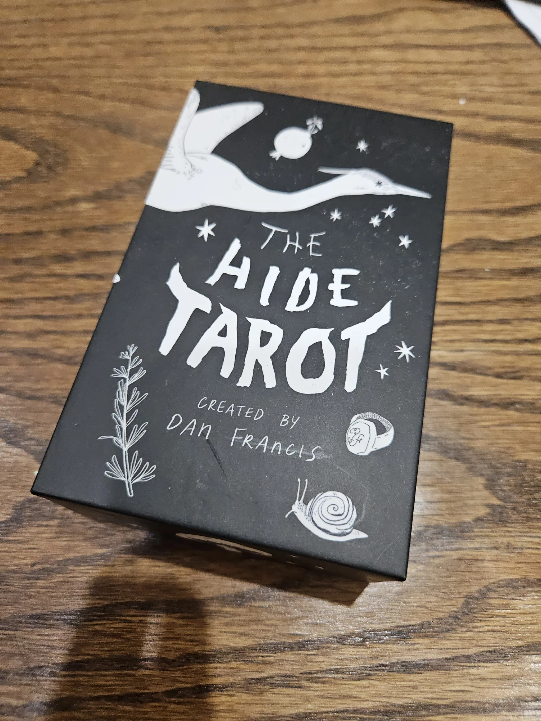 The Hide Tarot deck 🥕