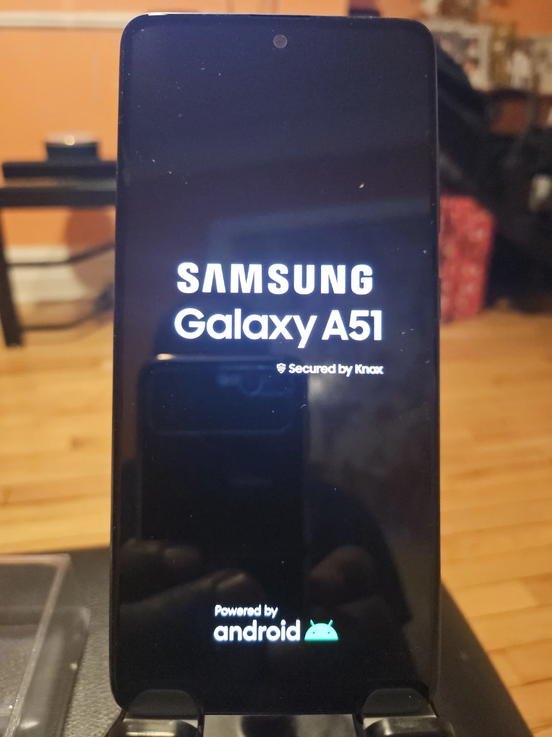 Samsung Galaxy A51 Unlocked Smartphone - Black, 128GB - photo 4