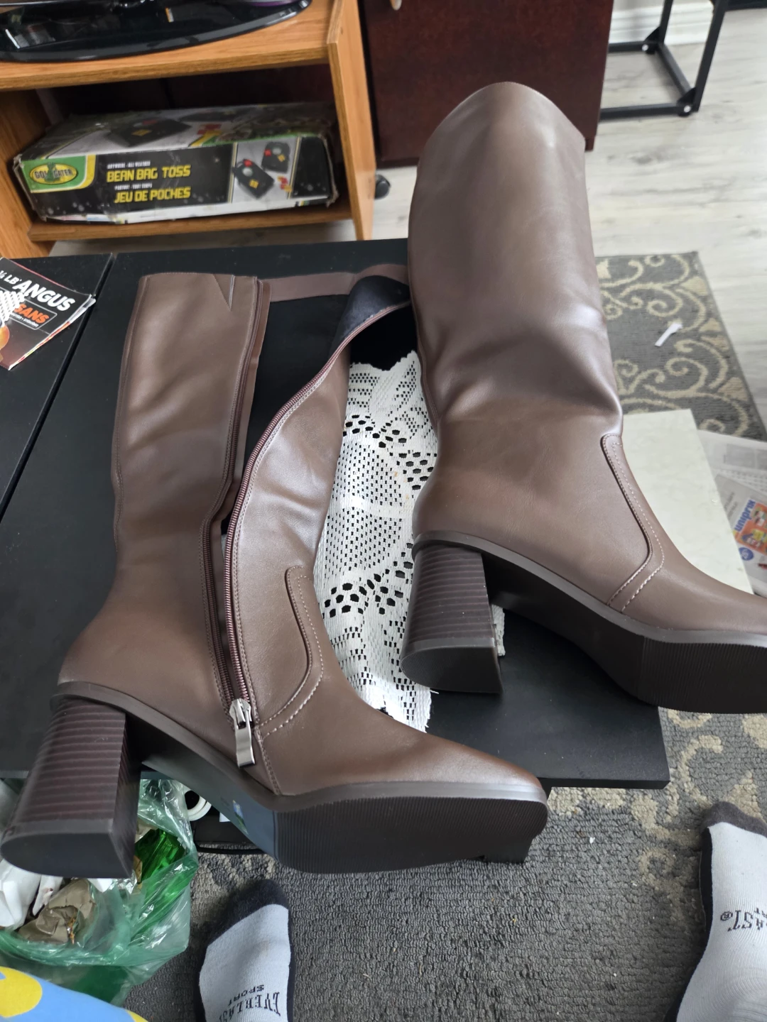 Brown Knee-High Heeled Boots - photo 4