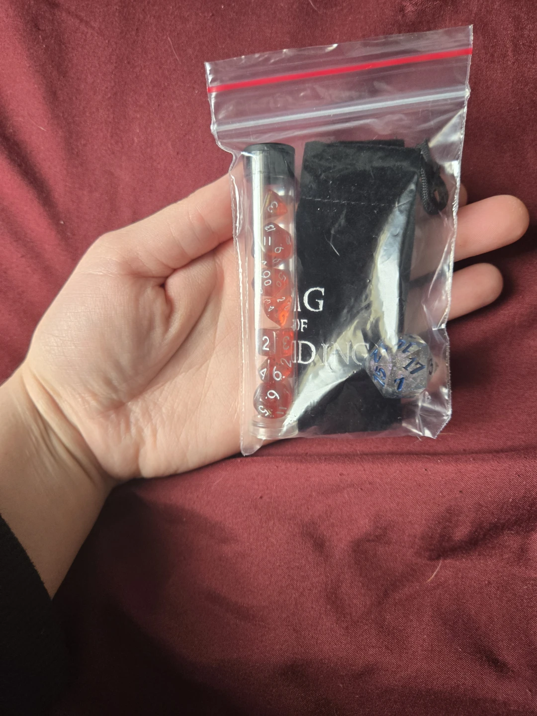 D&D d20 & small red dice set with 1 black pouch - photo 3