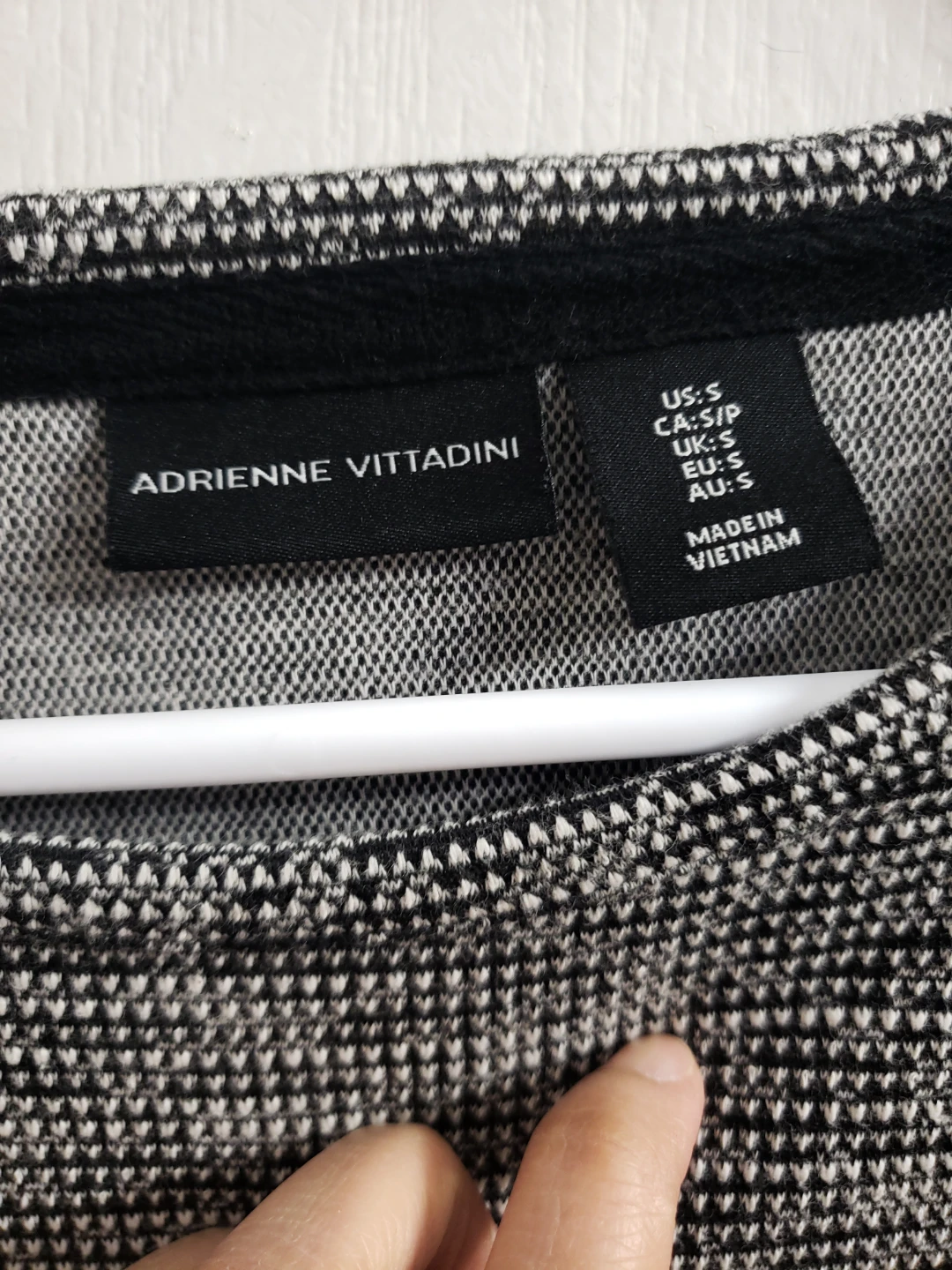 Adrienne Vittadini Women's Grey & Black Patterned Dress - Size S - photo 3
