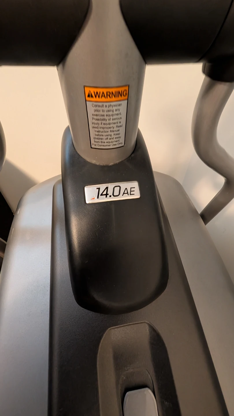 Spirit Fitness 14.0 AE Elliptical Trainer - photo 3