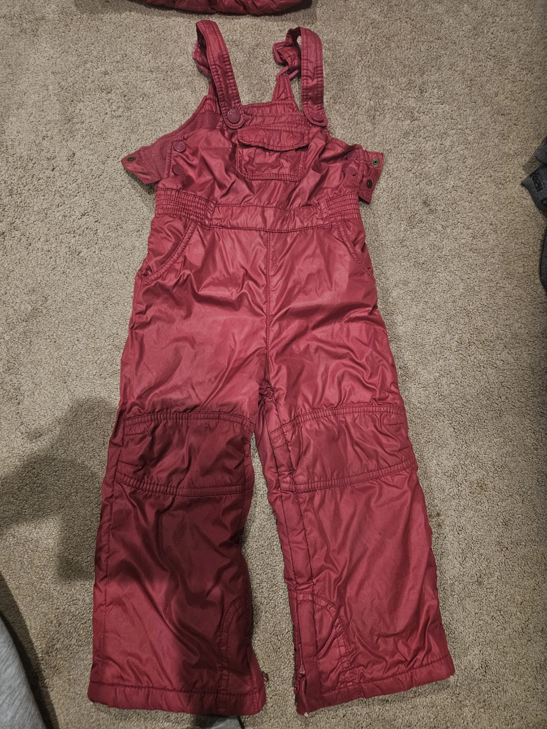 Gap kid 3Year -Red Puffer Snowsuit Overalls and Jacket Set - photo 2