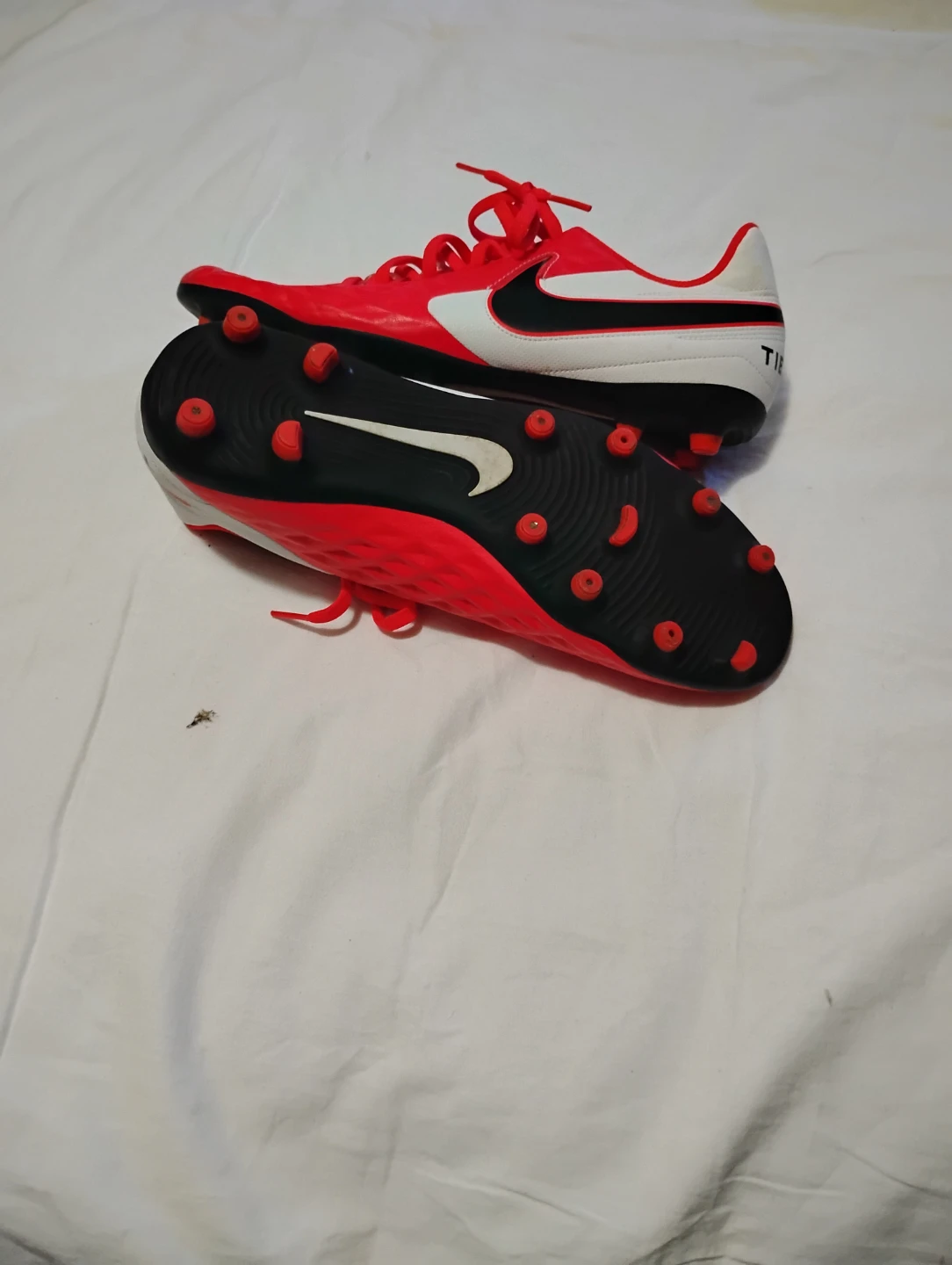 Nike Tiempo Soccer Cleats Size 9 - photo 5