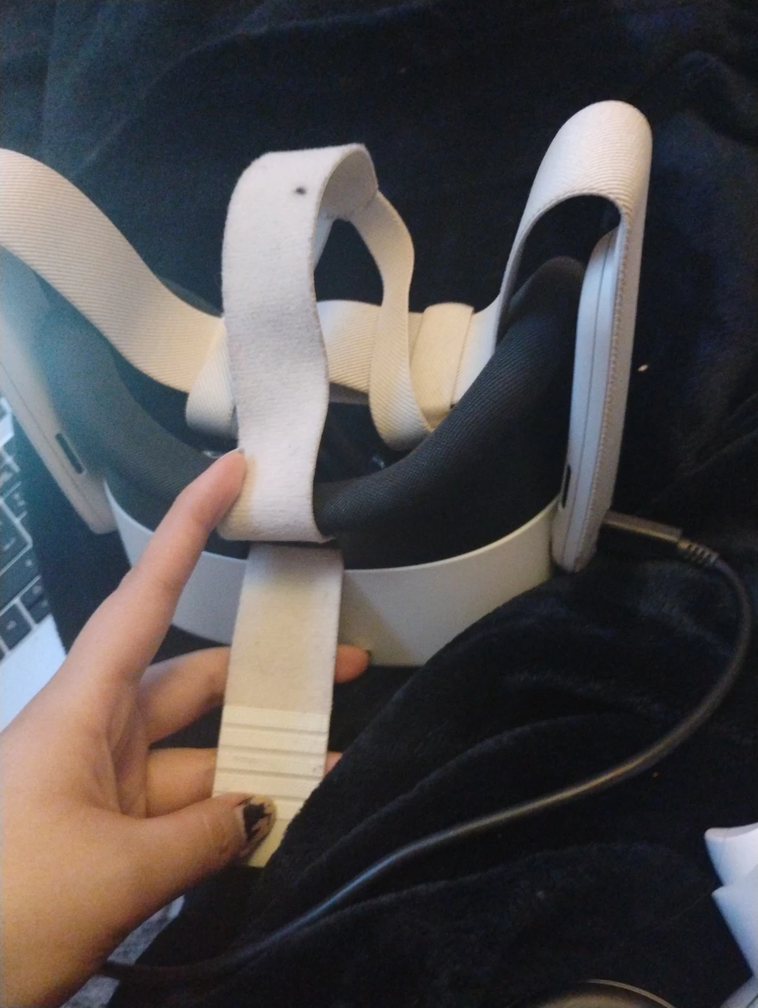 Meta Quest 3s VR Headset with Controllers - photo 2