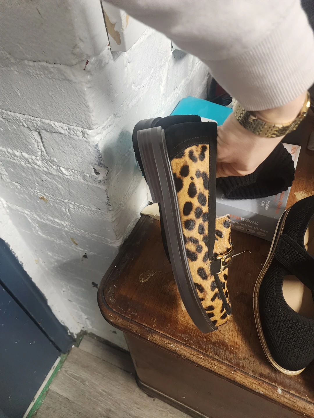 Assorted Women's Flats - Various Brands and Styles - photo 2