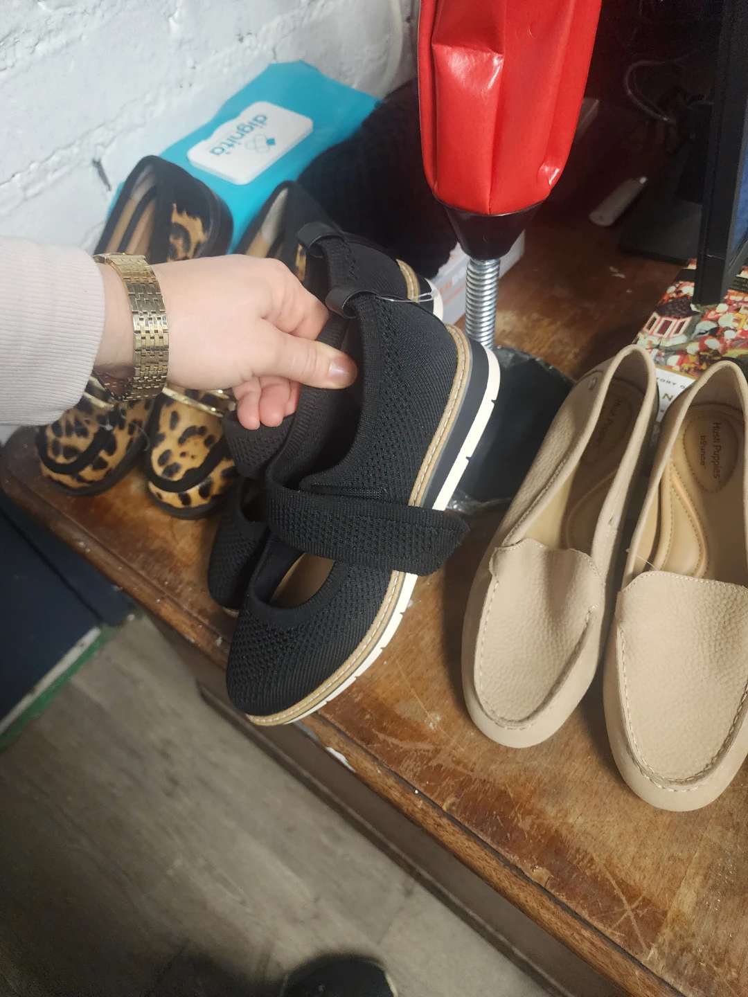 Assorted Women's Flats - Various Brands and Styles - photo 4