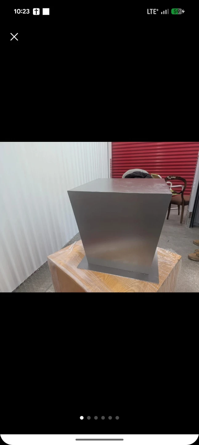 Modern Pedestal Stand
