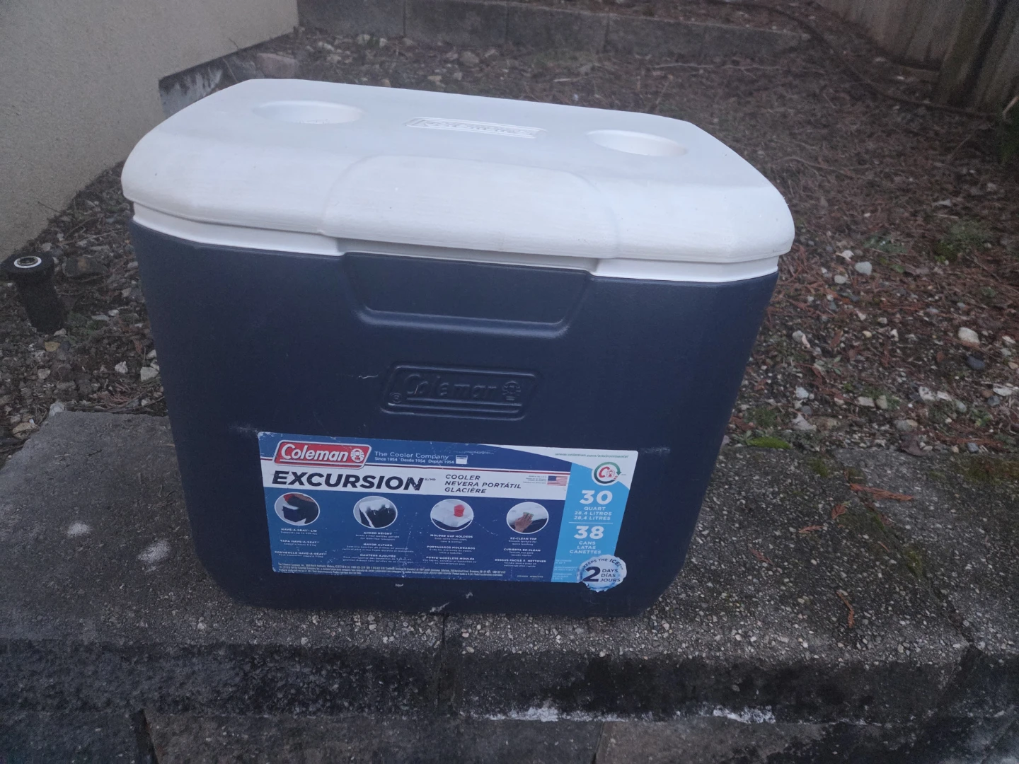 Coleman Excursion 30 Quart Cooler