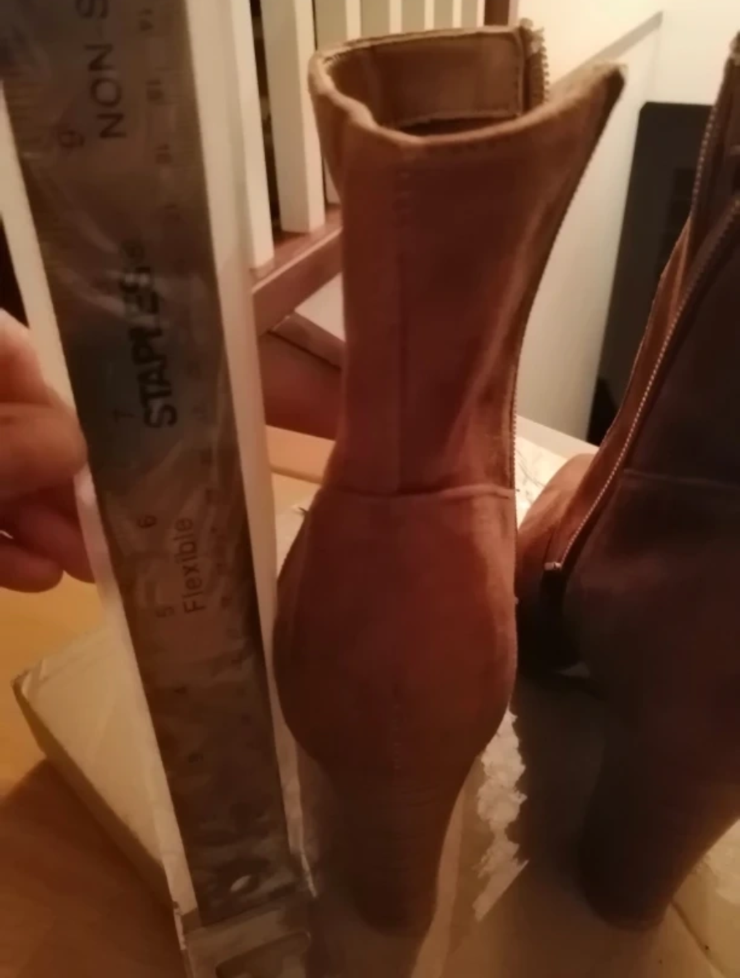 🏆BRAND NEW faux suede boots. - photo 3