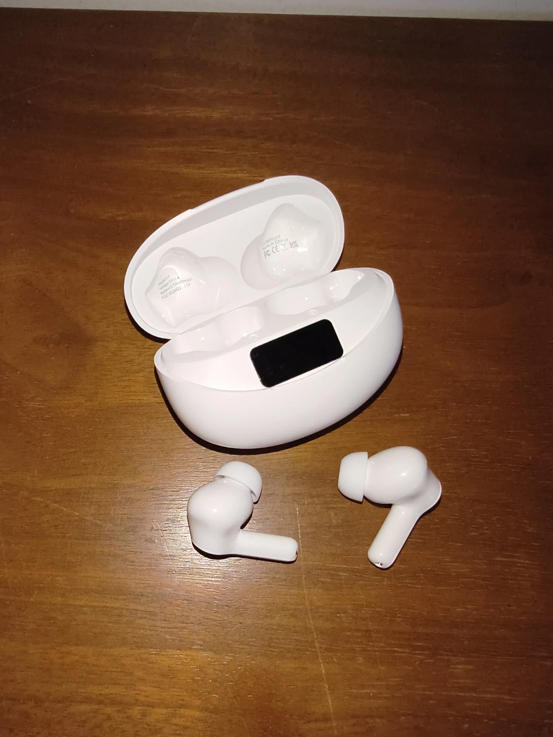True Wireless Stereo Earphones - photo 5