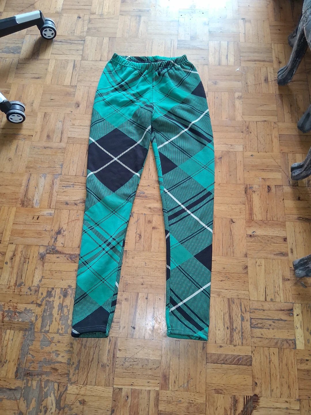 JUST COZY Green Plaid Fleece-Lined Leggings