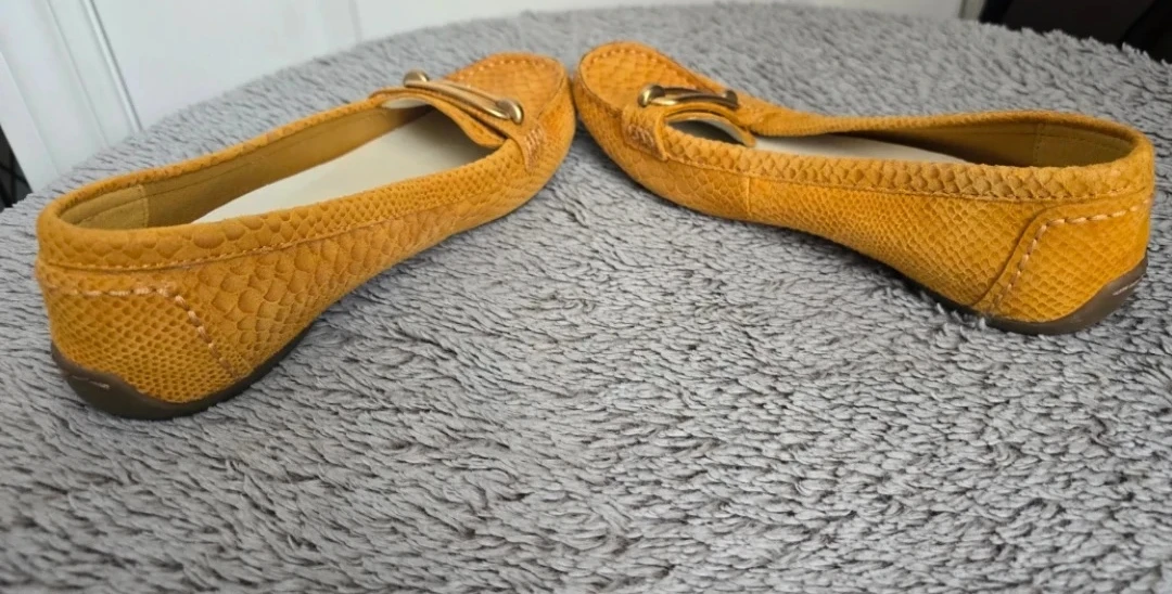 Anne Klein Mustard Yellow Snake Print Loafers - photo 4