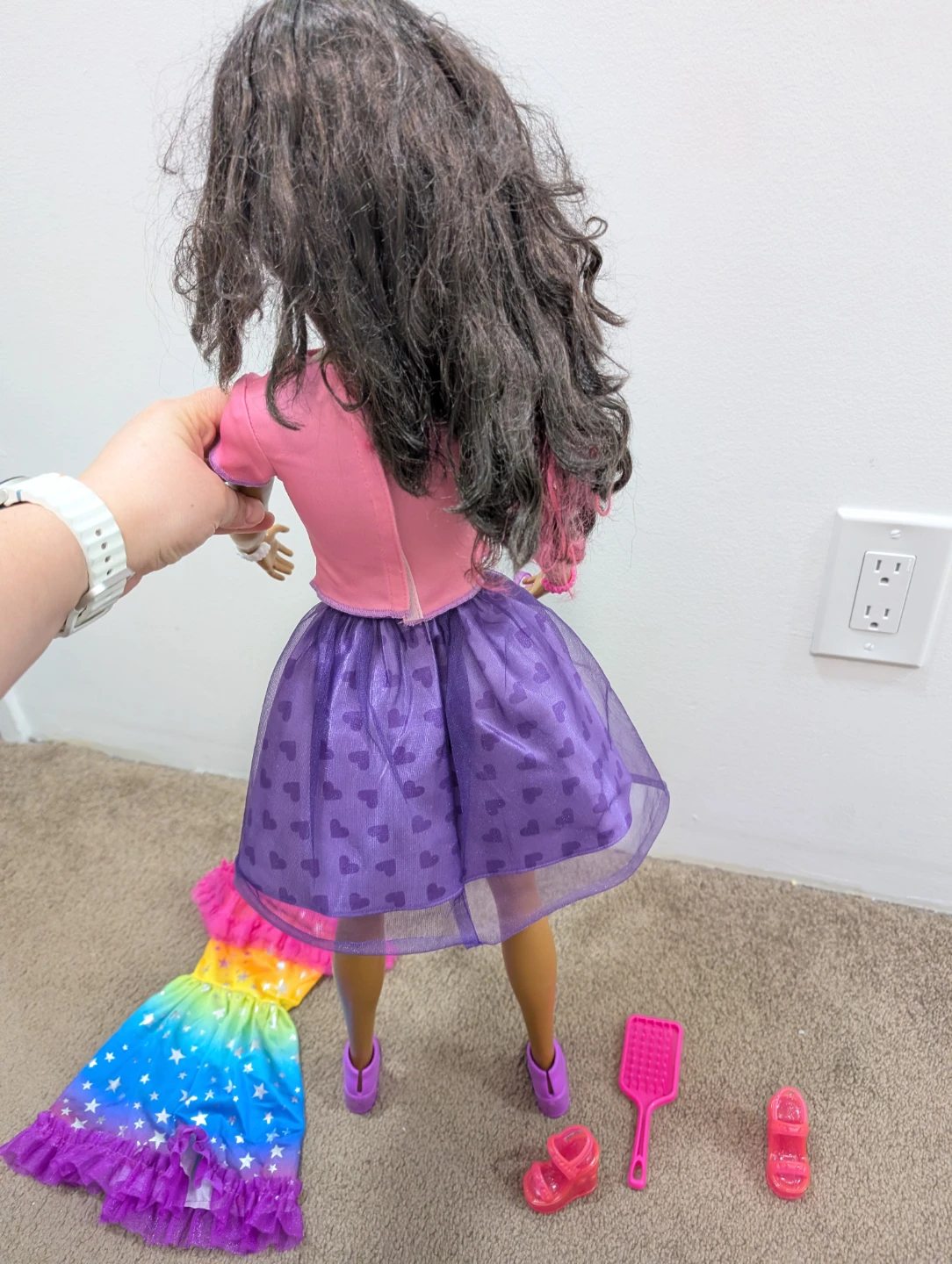 28" Barbie Fashionista Doll with Rainbow Dress - photo 4