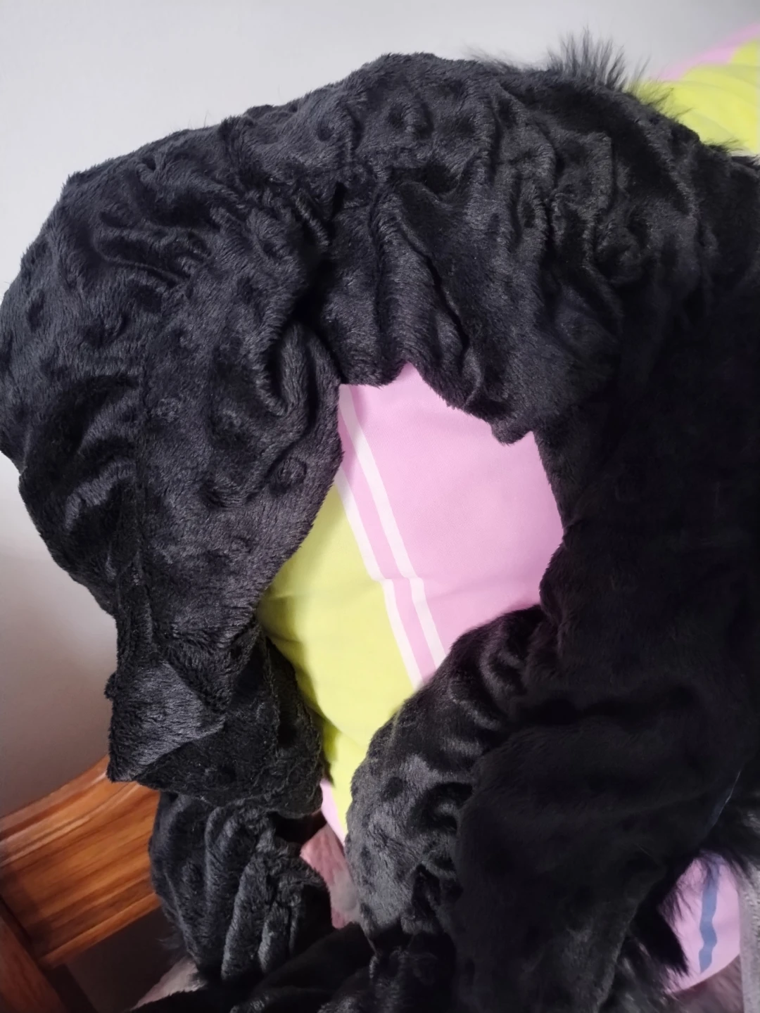 Black Faux Fur Scarf with Embossed Pattern - photo 2
