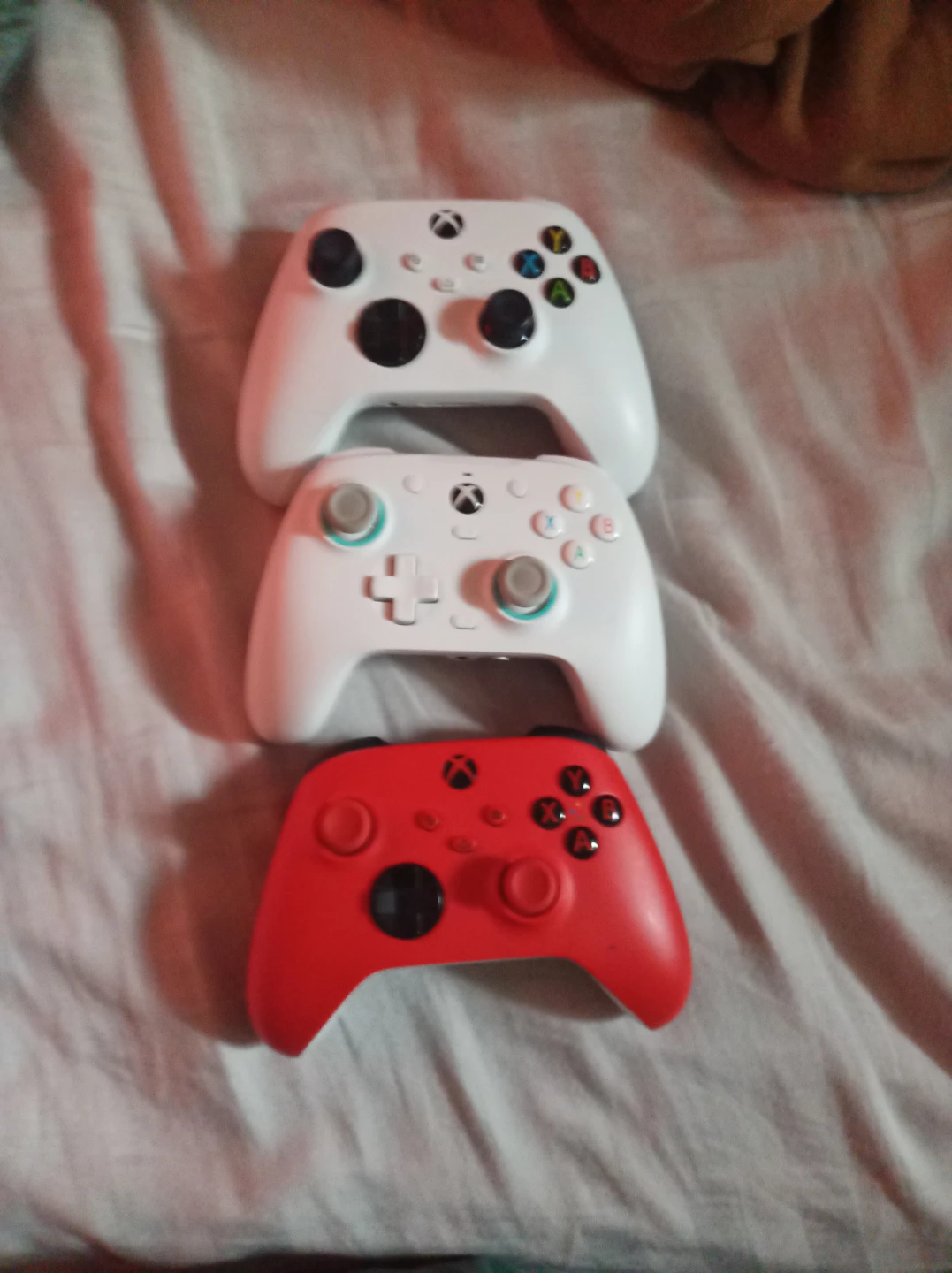 Xbox Wireless Controllers (3-Pack)