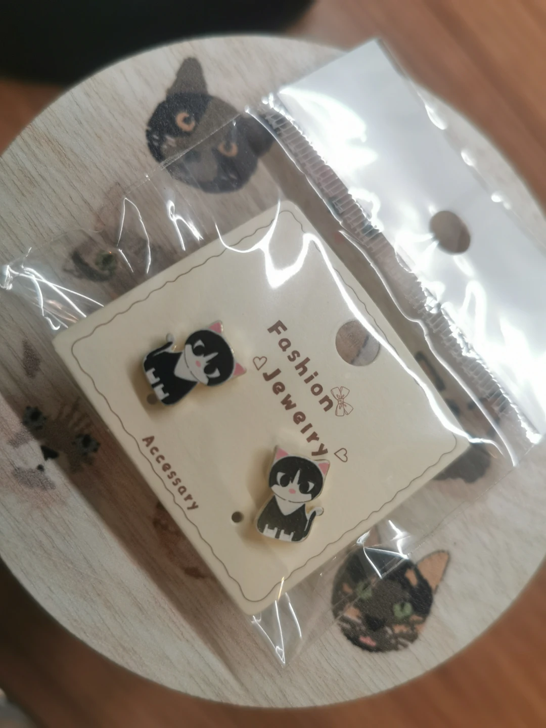 Cute Cat Dangle Earrings - photo 2