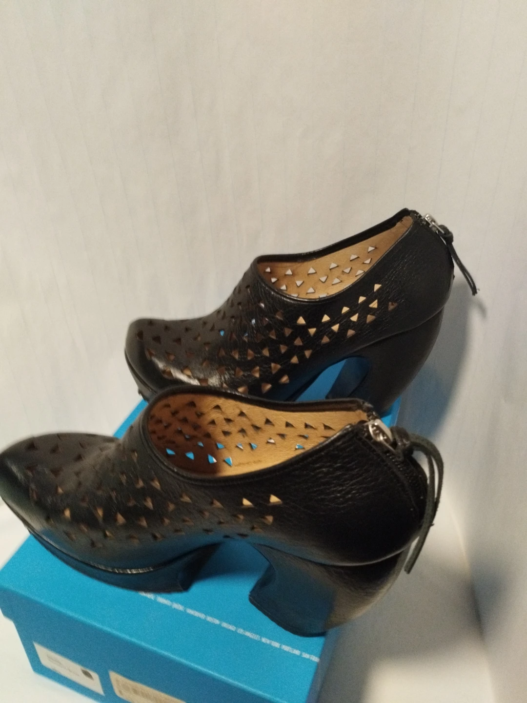 John Fluevog Prepare Hi Rappel Black Cut-Out Booties Size 10.5 - photo 5