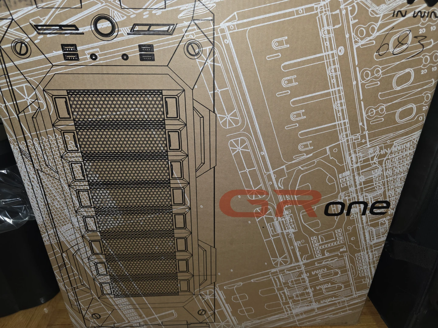 IN WIN GR One Full Tower Computer Case