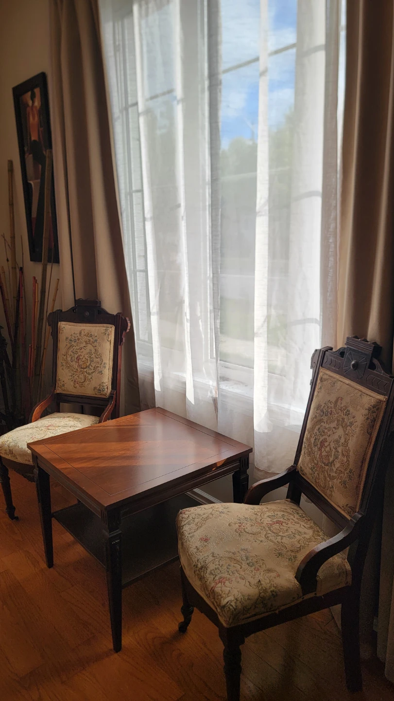 Vintage Accent Chairs and Side Table Set - photo 4