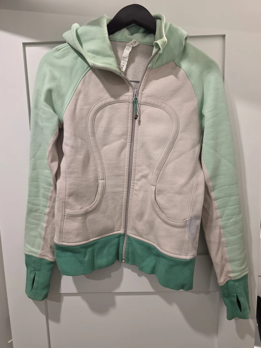 Lululemon Athletica Zip-Up Hoodie Size 8