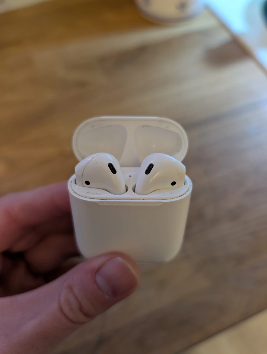 Apple AirPods Wireless Earbuds