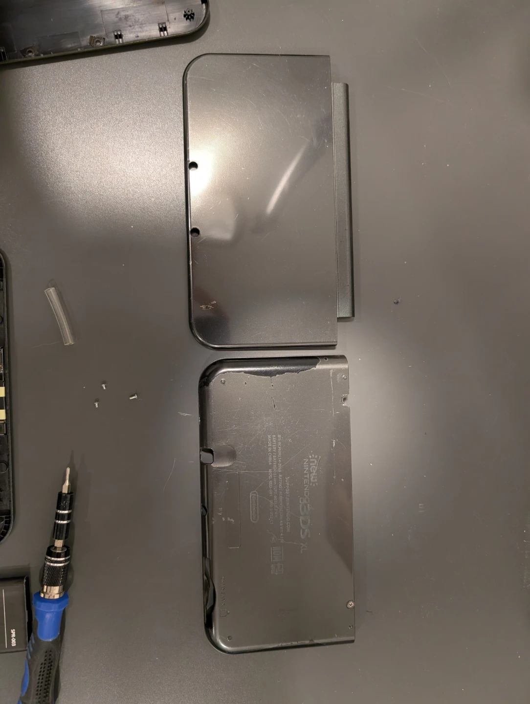New Nintendo 3DS XL Broken - For Parts - photo 5