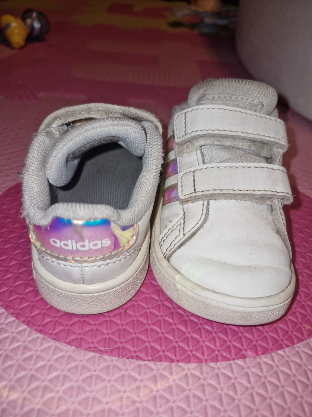 Adidas Toddler Shoes Size 5 - photo 2