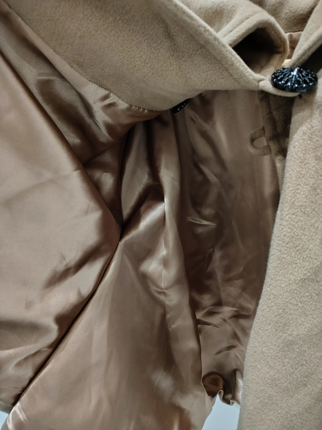 Brown cloak with Black Button size xs-medium - photo 2