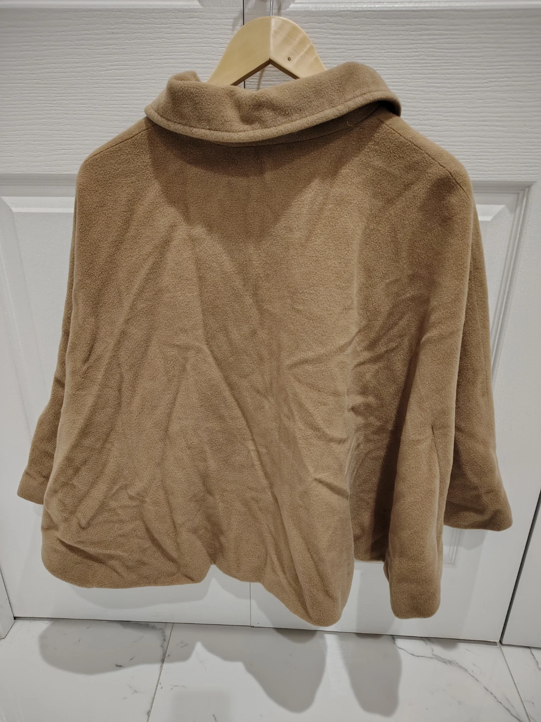 Brown cloak with Black Button size xs-medium - photo 4
