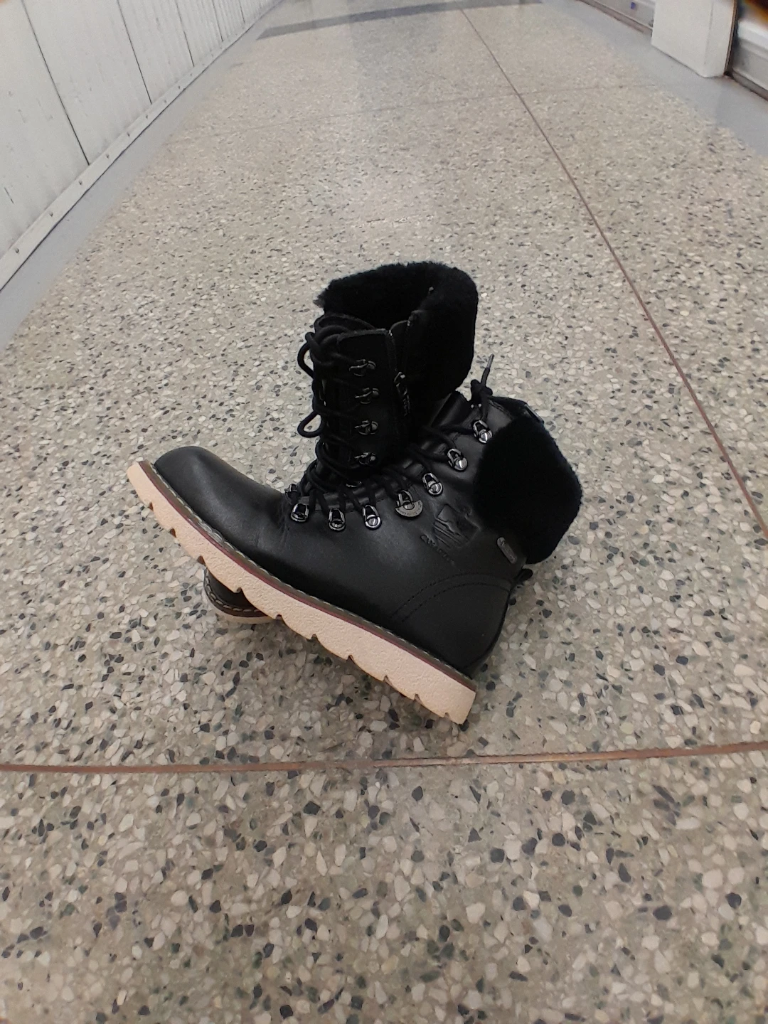 Royal Canadian Winter Boots Women's Size 7 - photo 5