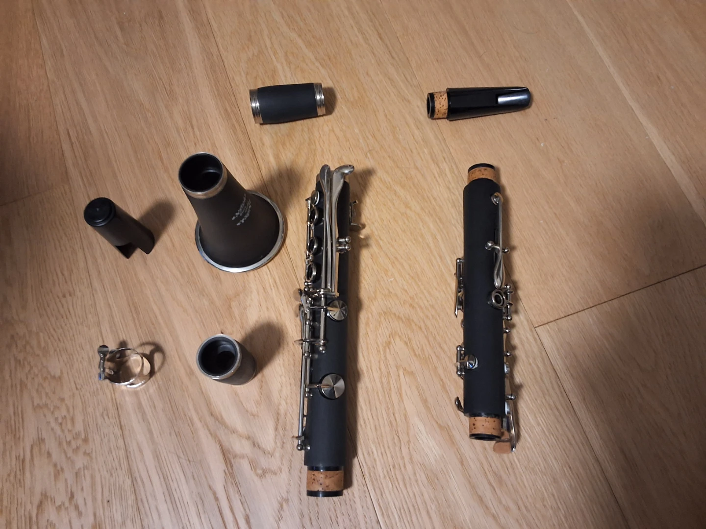 Glory Clarinet with accessories and case