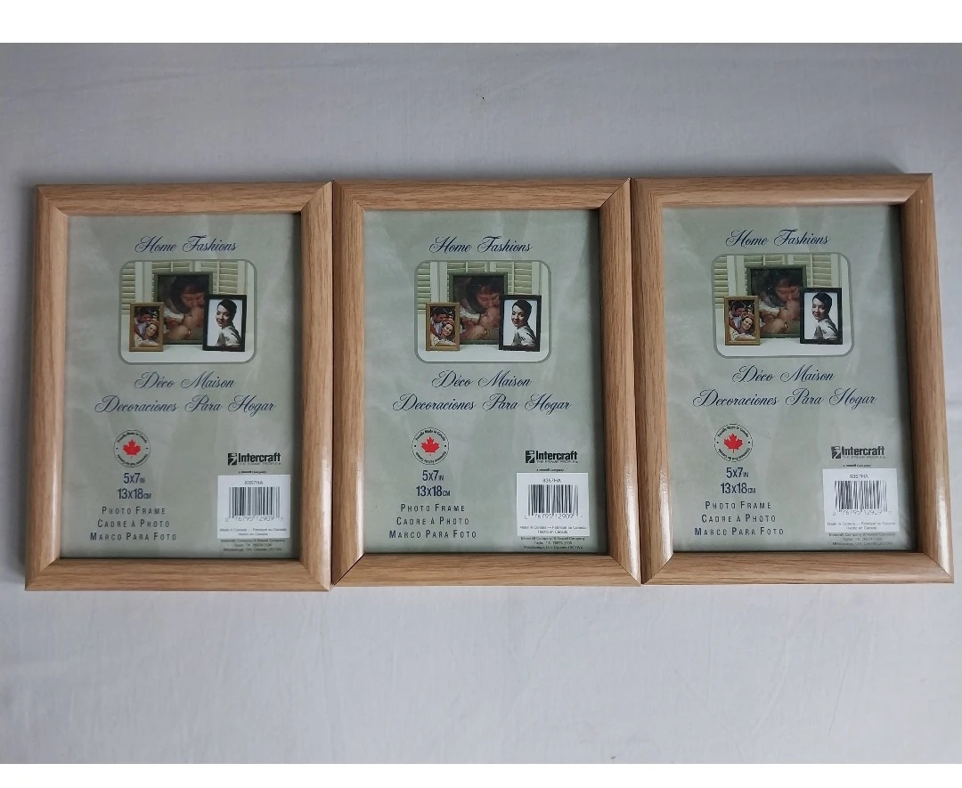 Set of 3 Home Fashions 5x7 Photo Frames. Firm price.