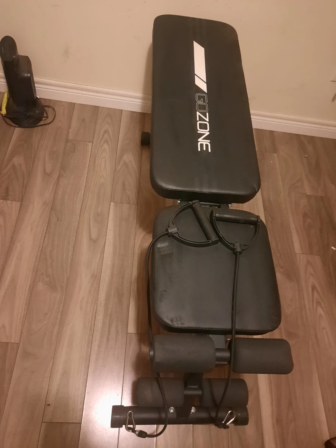 Foldable weight bench - photo 2
