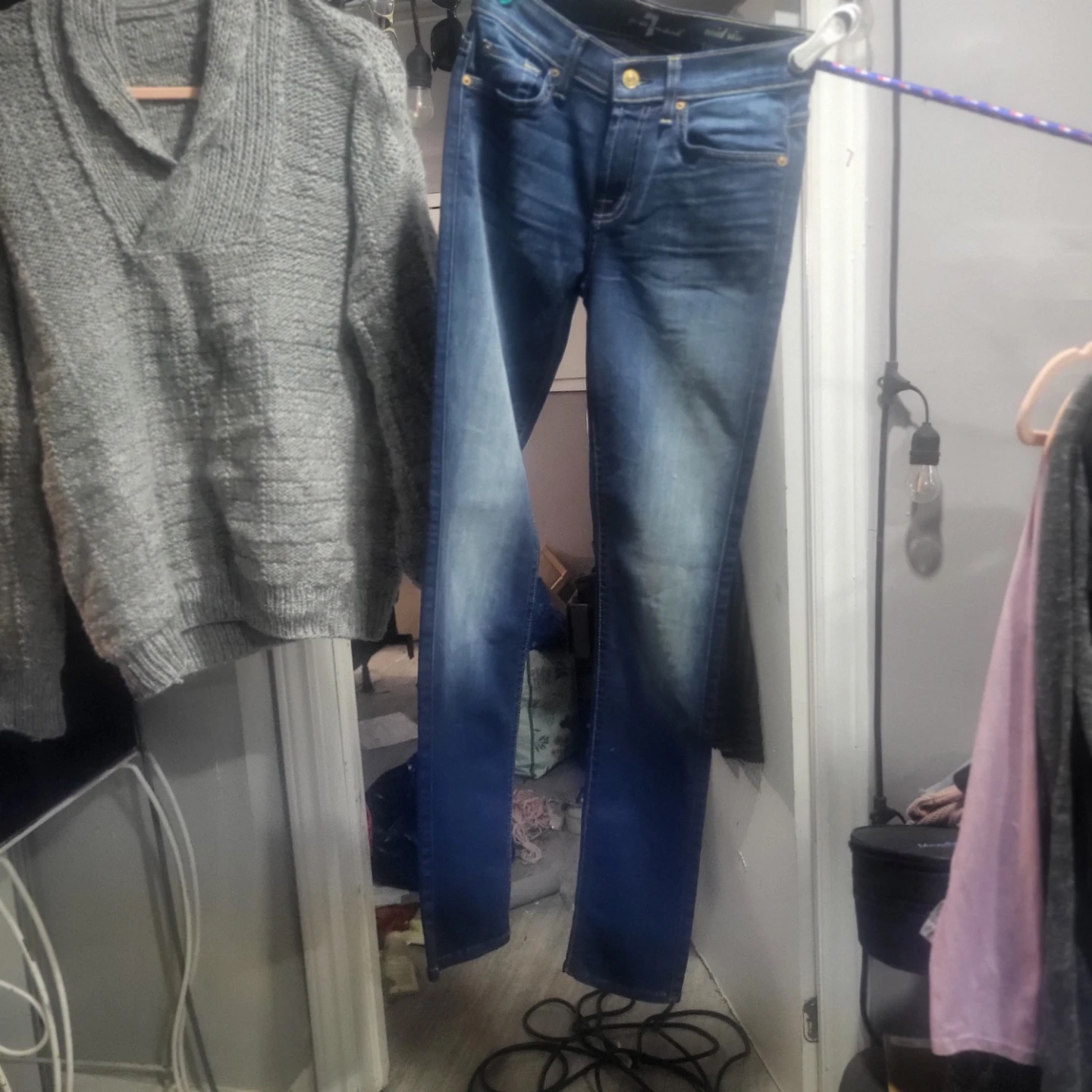 7 For All Mankind Roxanne Mid Rise Jeans Size 25 - photo 2
