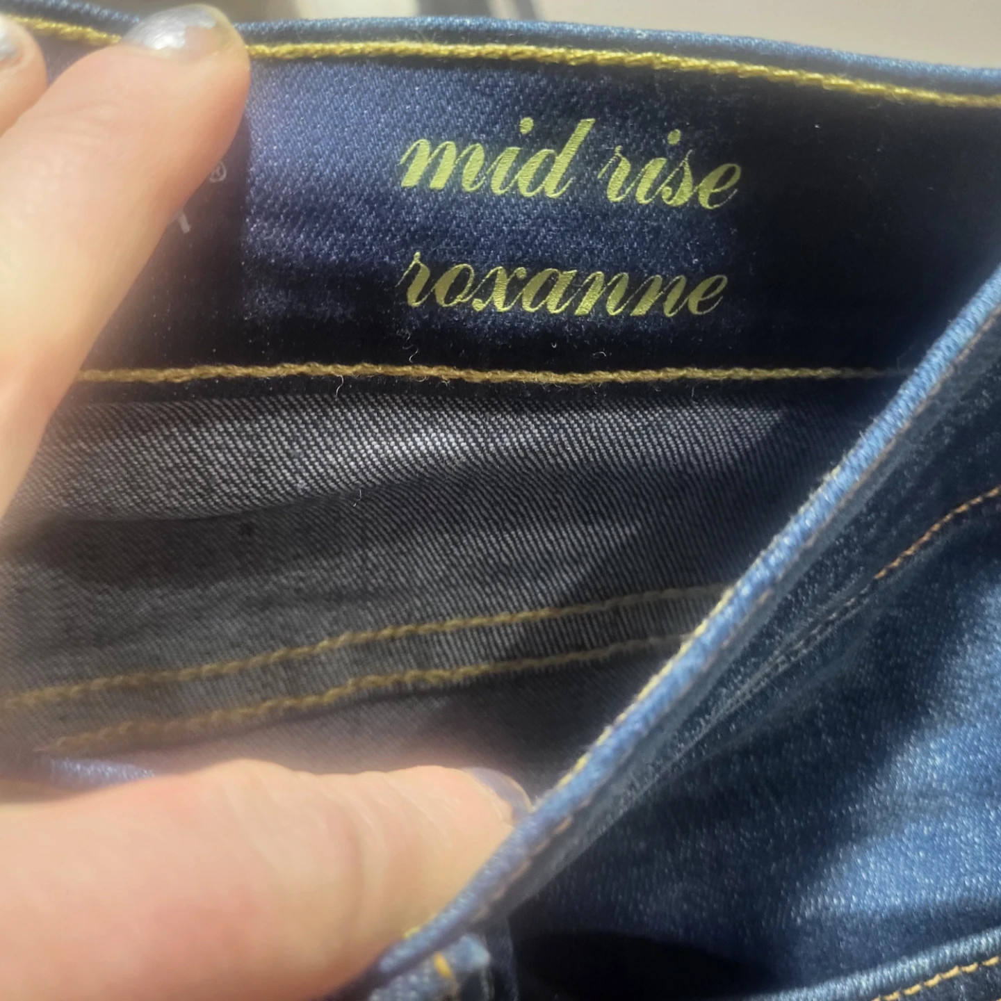7 For All Mankind Roxanne Mid Rise Jeans Size 25 - photo 4