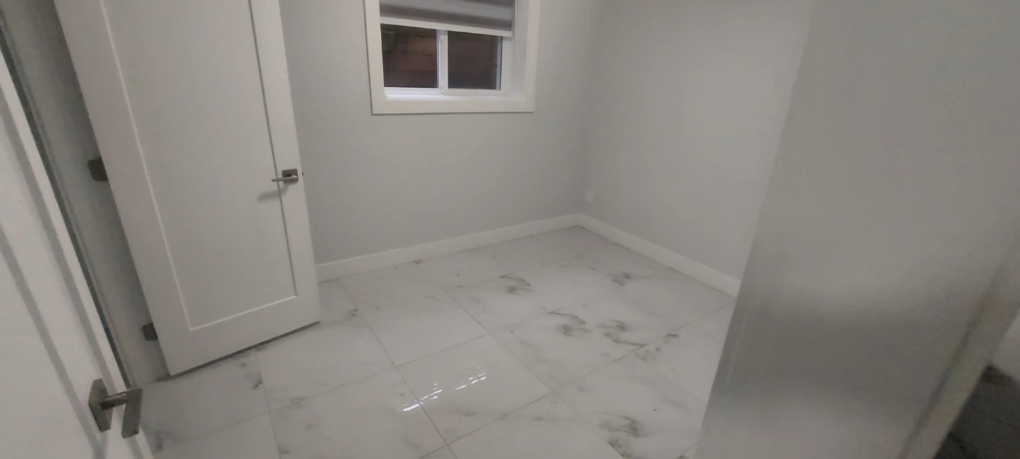 2 Bedroom basement for rent - photo 4