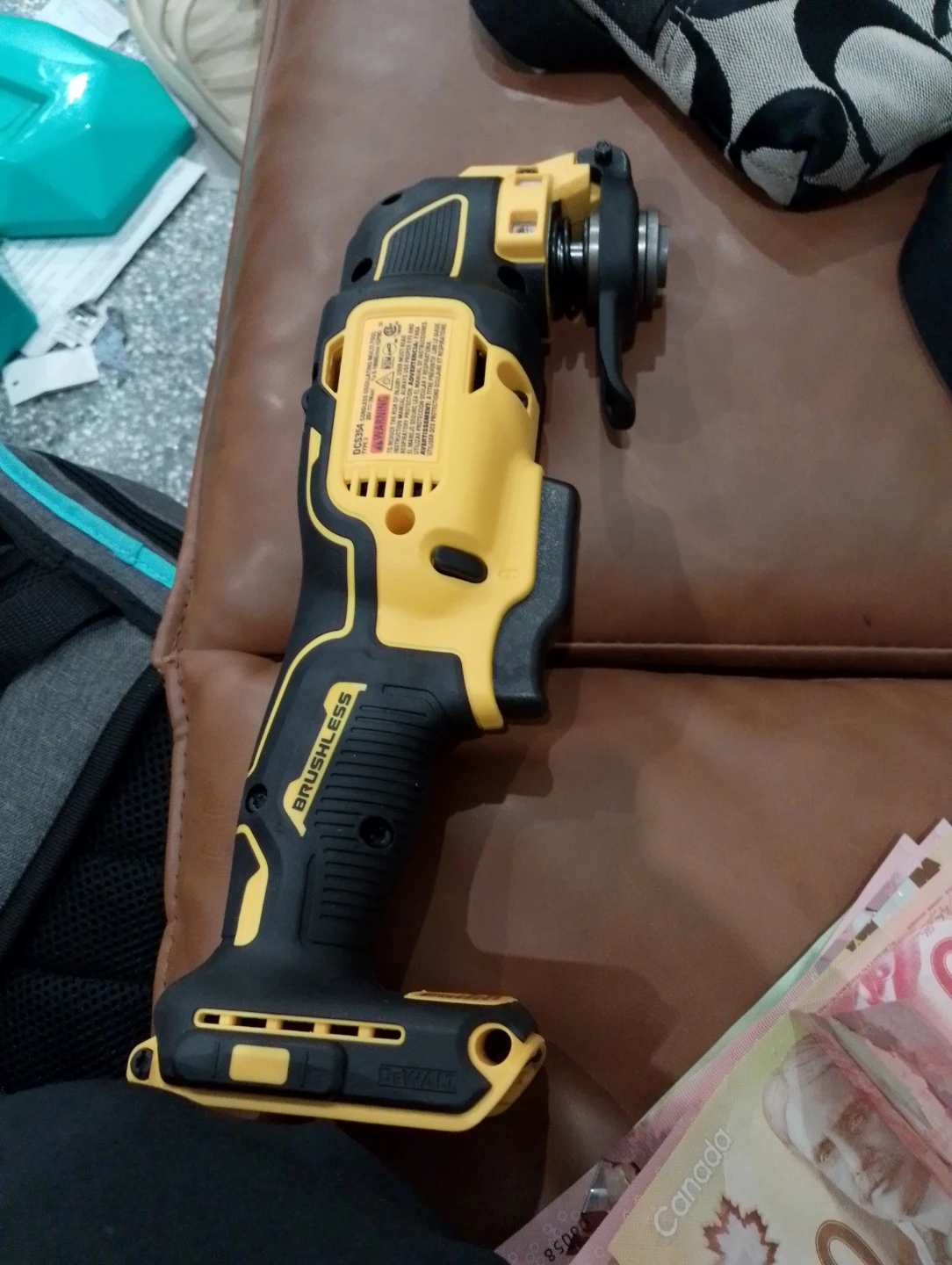 DeWalt DCS354 Cordless Oscillating Multi-Tool 20V MAX Brushless - photo 2