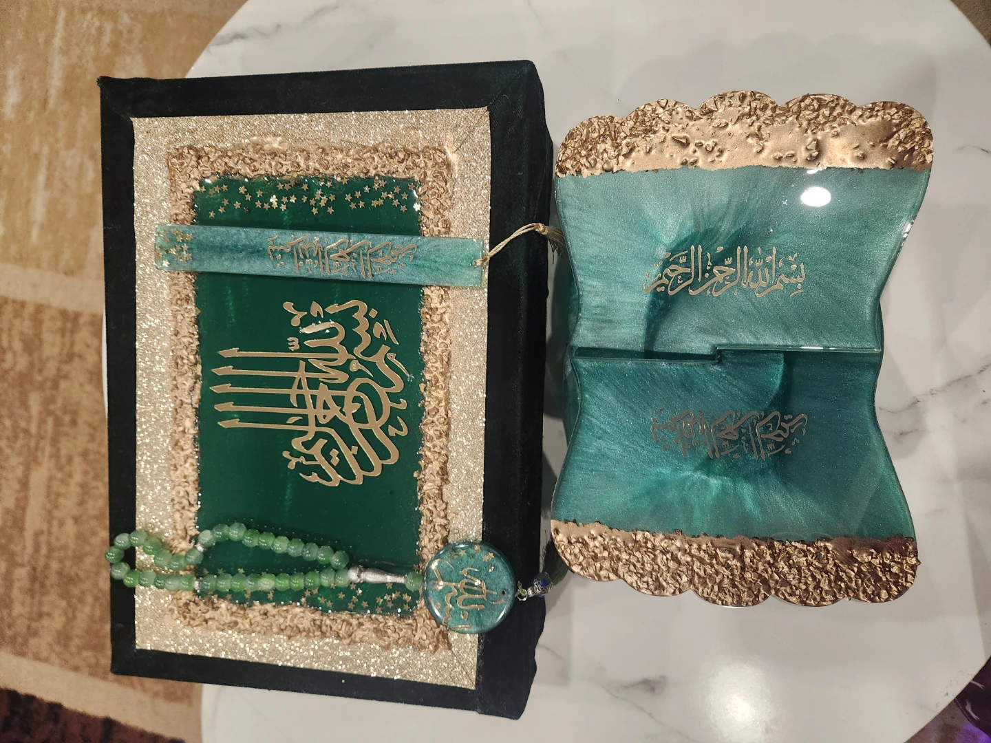 Teal & Gold Quran Stand with Prayer Beads and Bookmark - photo 4