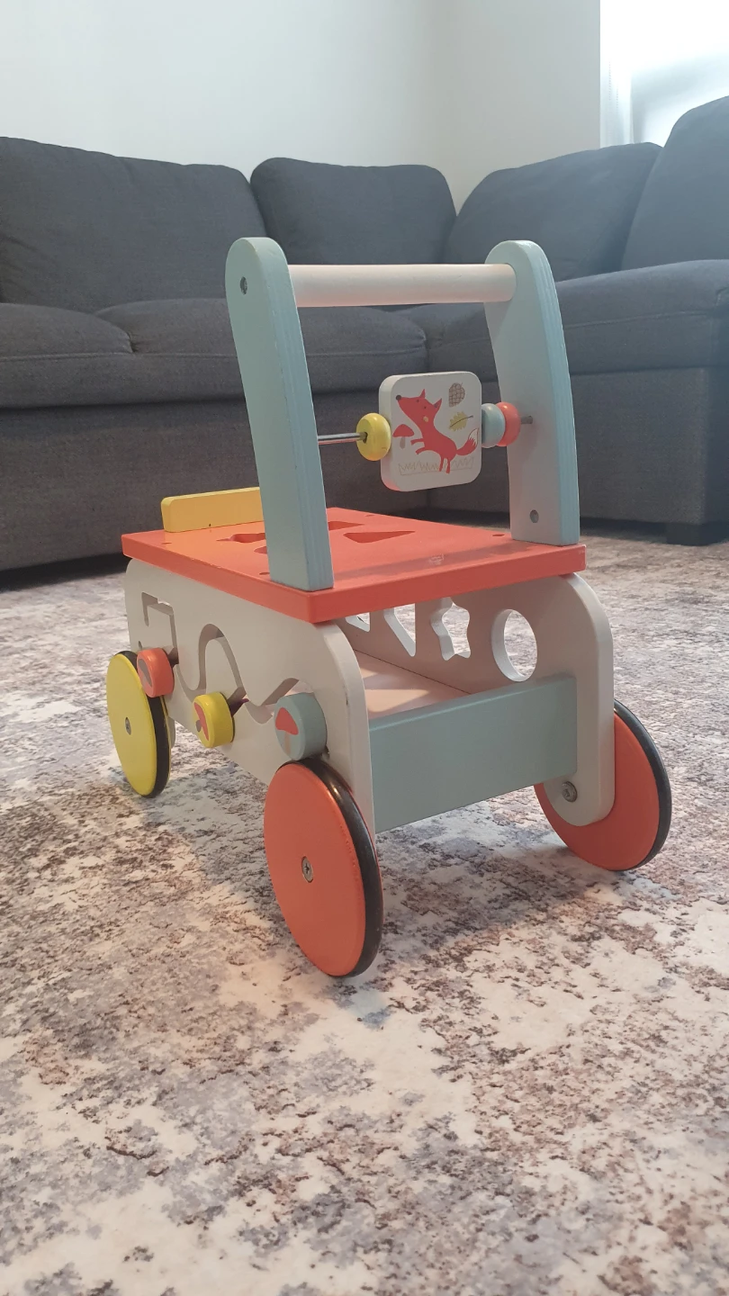 Labebe Wooden Baby Walker – Sturdy, Fun & Like New (No Puzzles) - photo 2