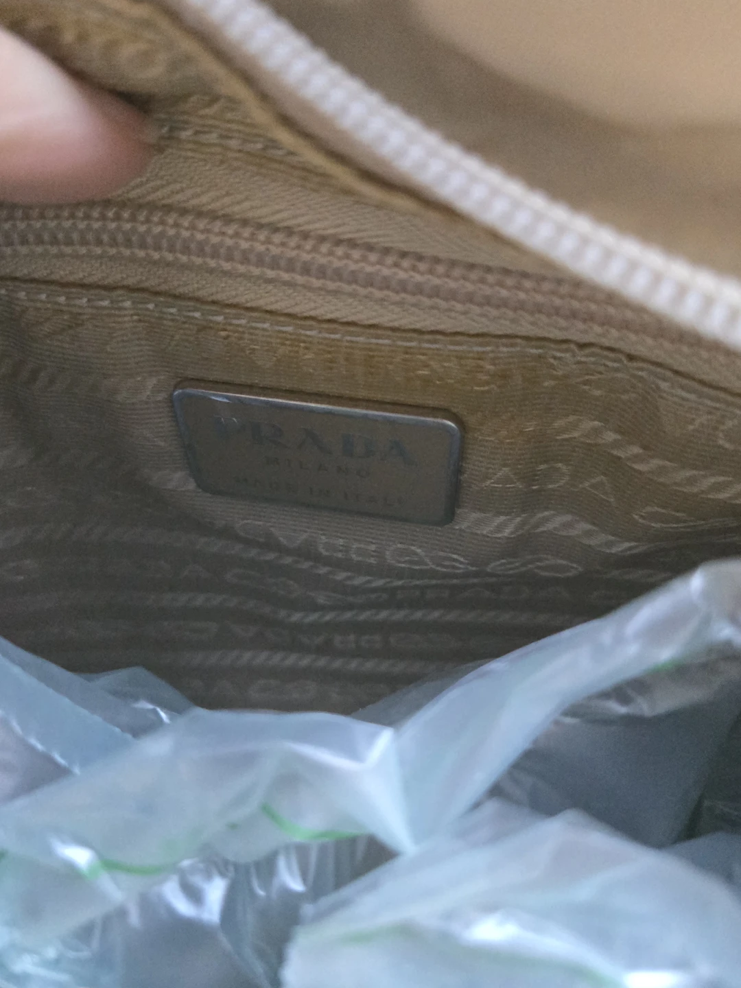 Authentic Prada Tote Bag Vintage - photo 5