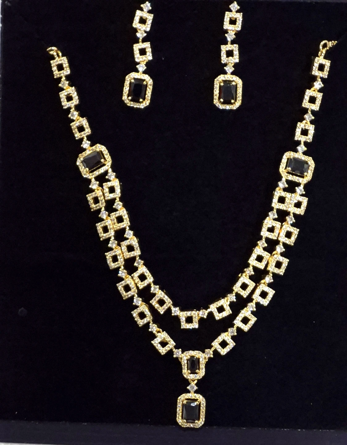 Gold-tone Necklace and Earring Set with Black and Pink Stones - photo 2