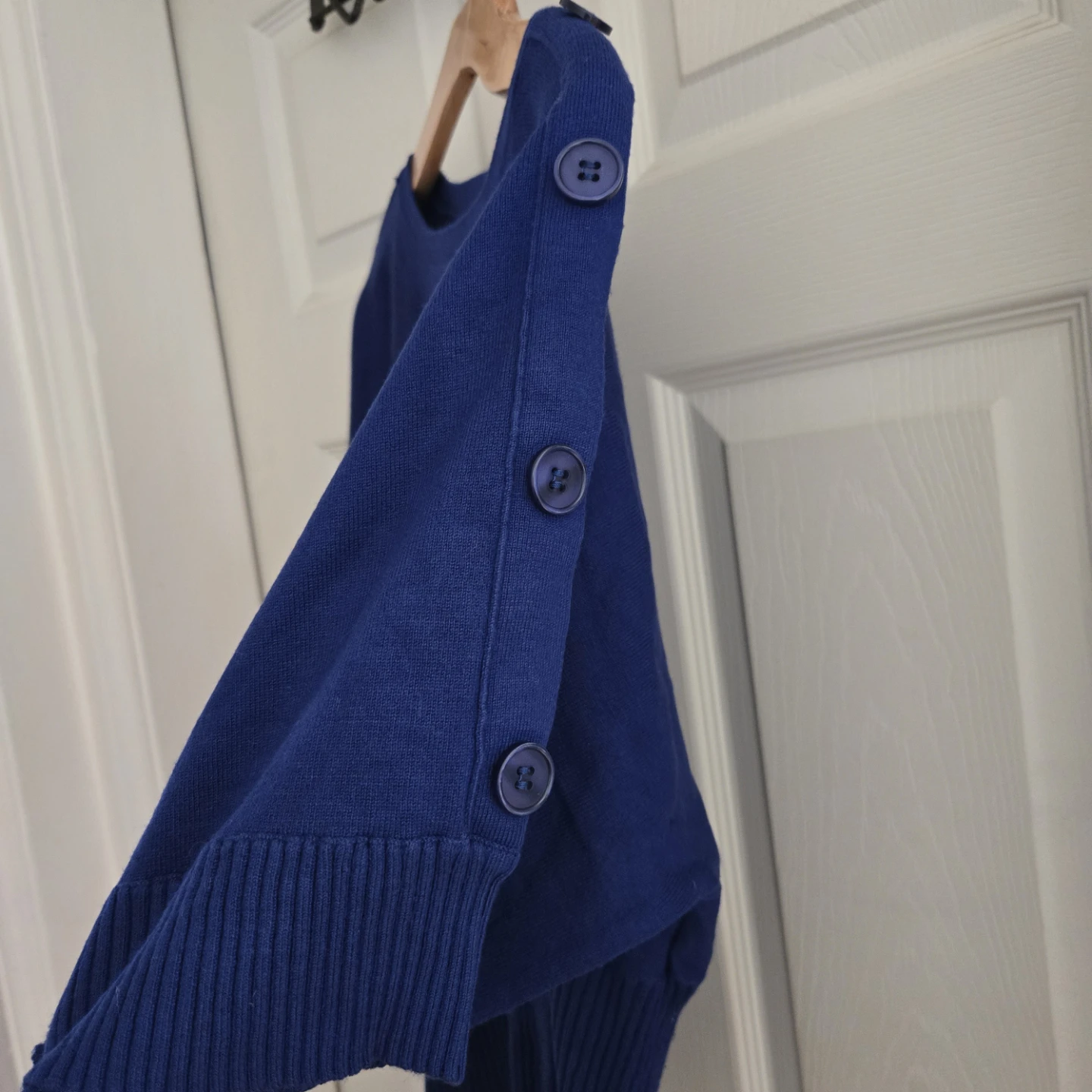 Cable & Gauge Blue Sweater with Button Detail - Size Small - photo 3