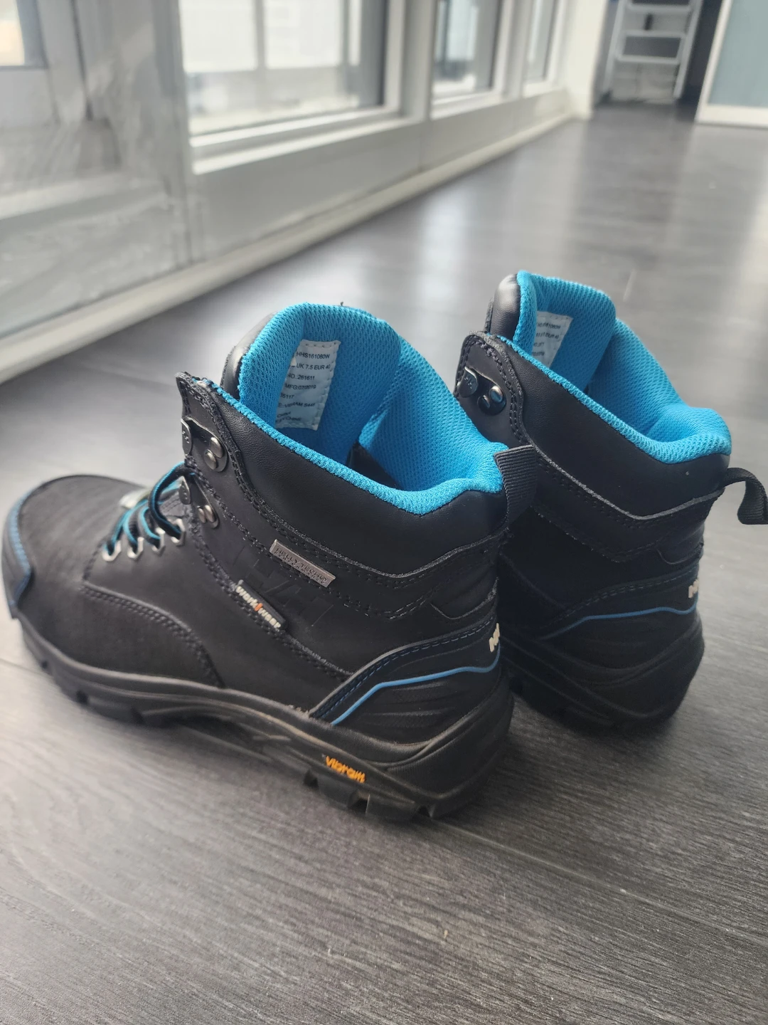 Helly Hansen Workwear Waterproof Composite Toe Boots - photo 2