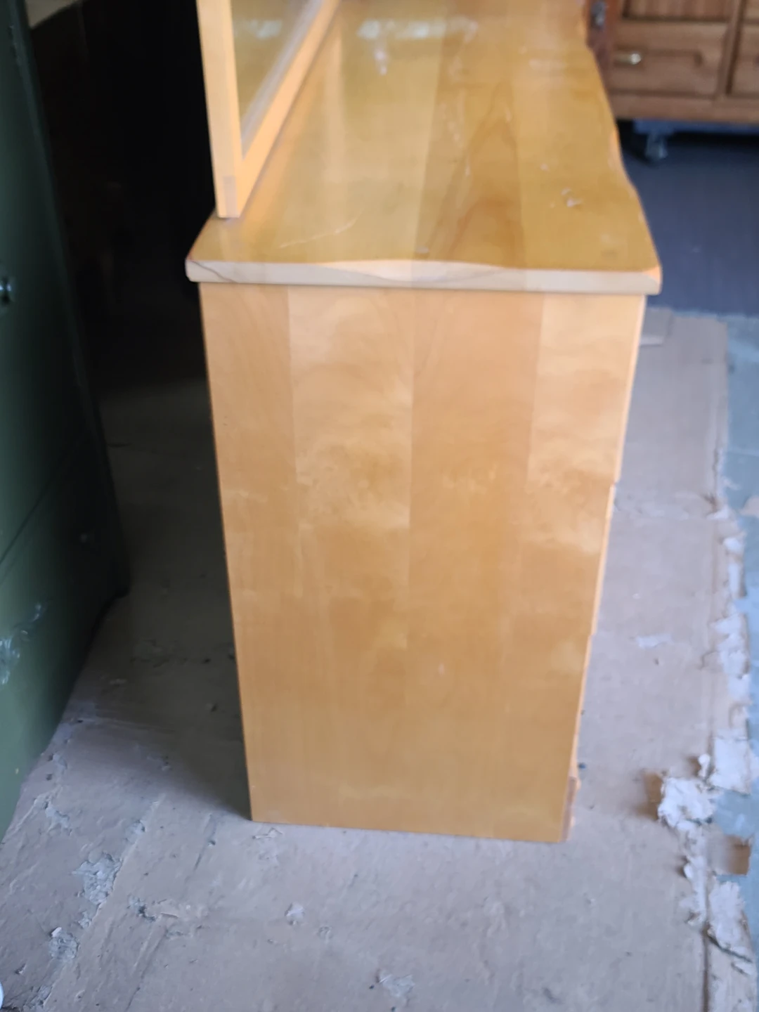 Light Wood Dresser with Mirror - photo 4