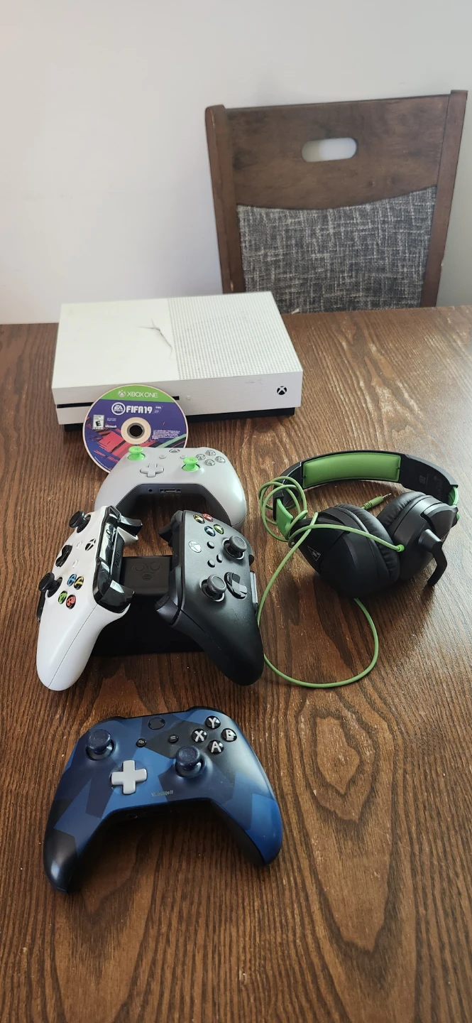 Xbox One S Battlefield 1 Bundle 500 GB - photo 5
